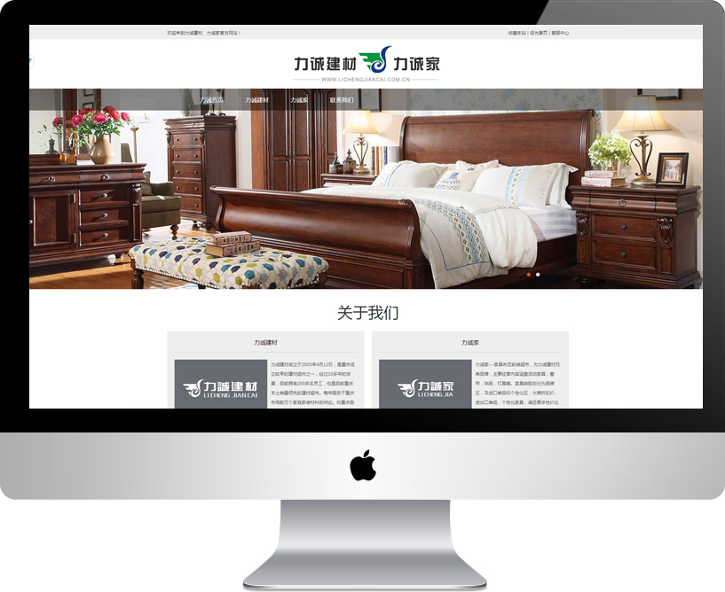 ���\����