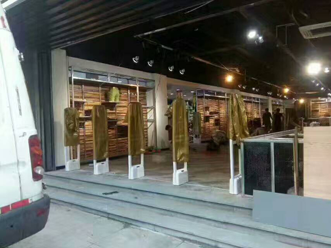 公司簽約重慶捷盾科技公司網(wǎng)站建設(shè)項(xiàng)目